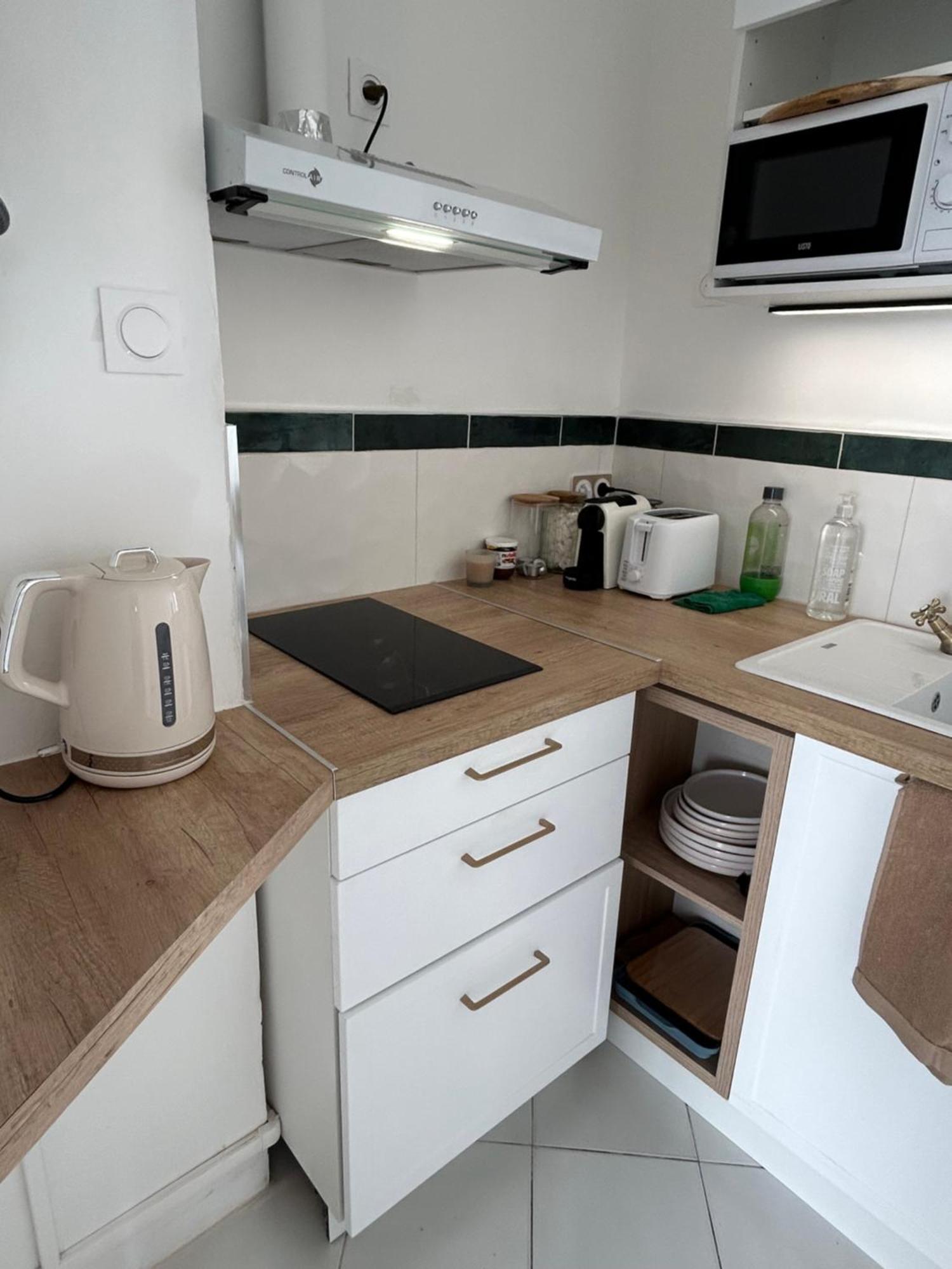 Appartement Traversant Vue Mer Et Etang Могио Экстерьер фото