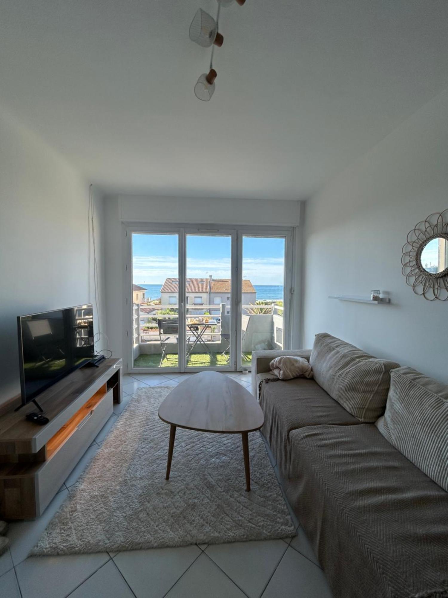 Appartement Traversant Vue Mer Et Etang Могио Экстерьер фото