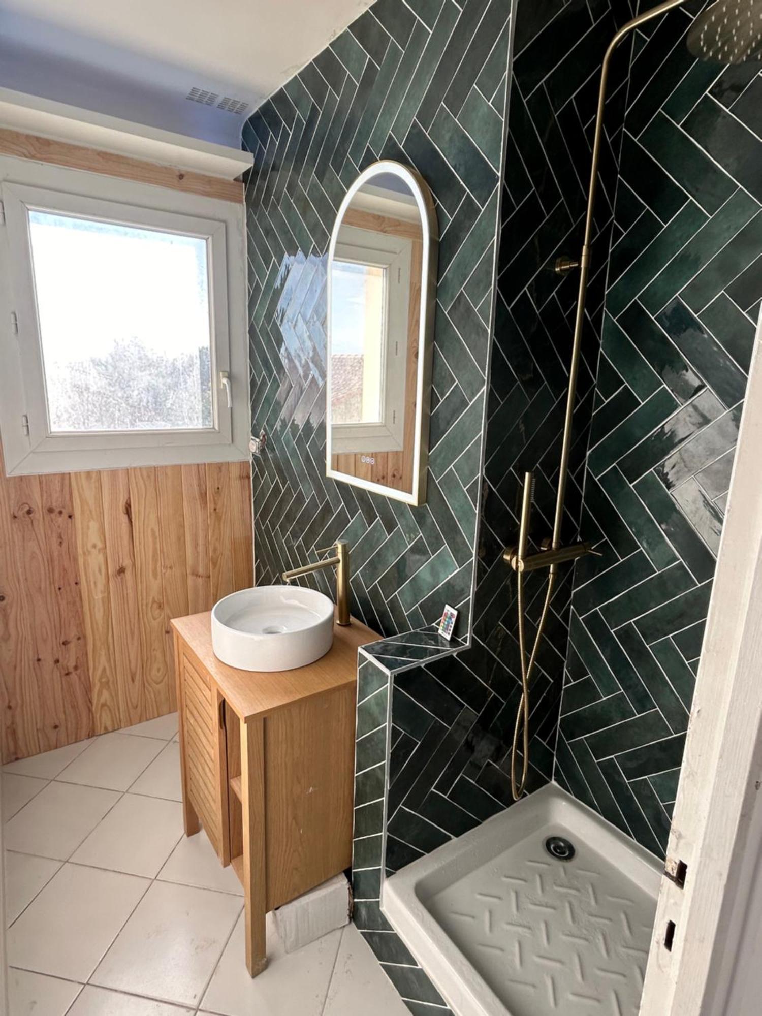 Appartement Traversant Vue Mer Et Etang Могио Экстерьер фото